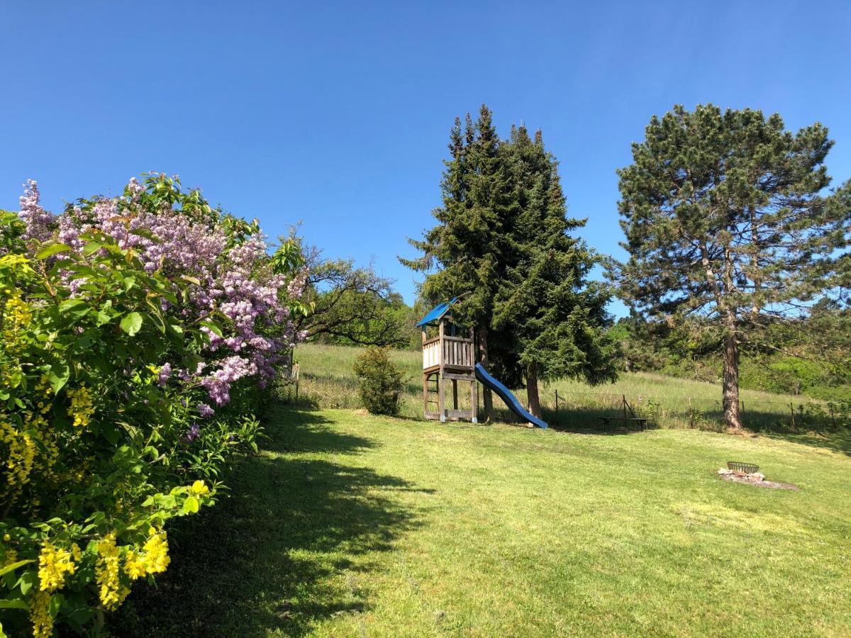 Ferienhaus Exklusives In Lage Mit Pool, Sauna, Terrasse - Der Johannishof *