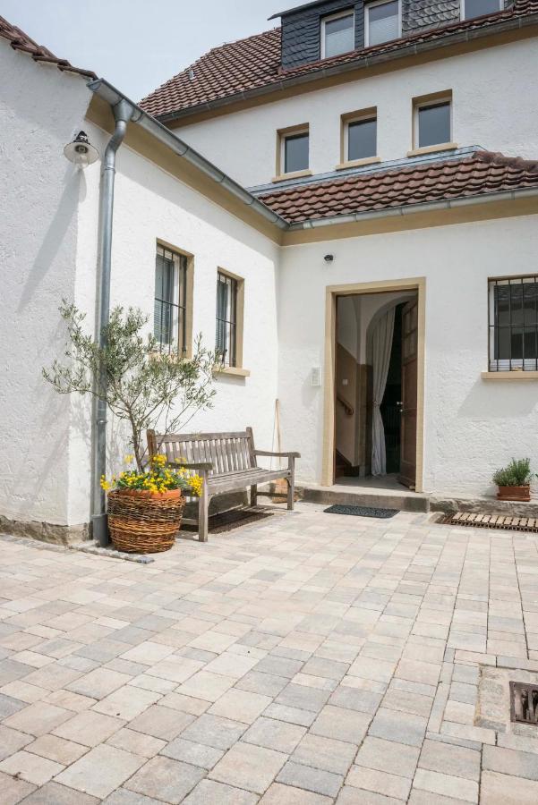 Ferienhaus Exklusives In Lage Mit Pool, Sauna, Terrasse - Der Johannishof